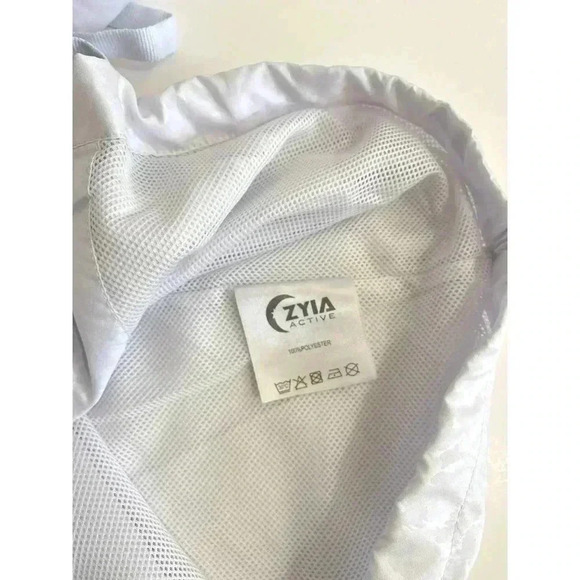 Zyia Activewear White Cheetah Leopard Windbreaker Jacket Women's Size Small - Picture 7 of 10